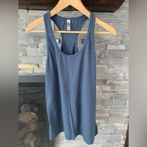💙 EUC Epic Heather Blue Grey Sleeveless Racerback Long Tank Top Poly Cotton L